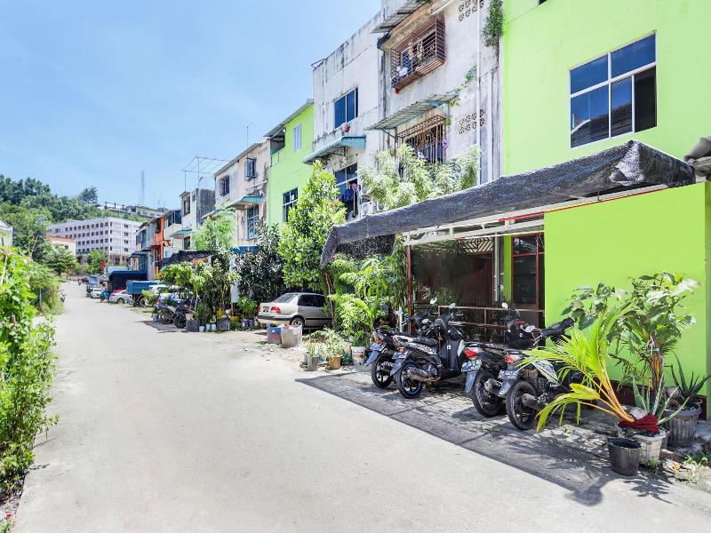 Hotel O Bilqis Homestay Nearthe Hot River, Dog R image