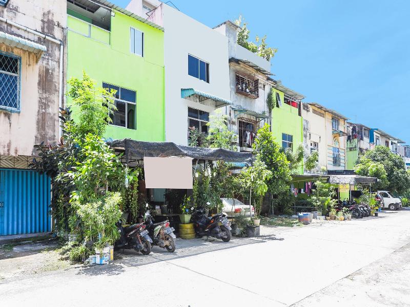 Hotel O Bilqis Homestay Nearthe Hot River, Dog R image