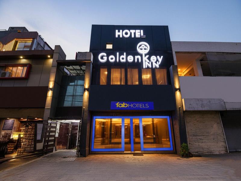 Fabhotel Golden Key Inn image