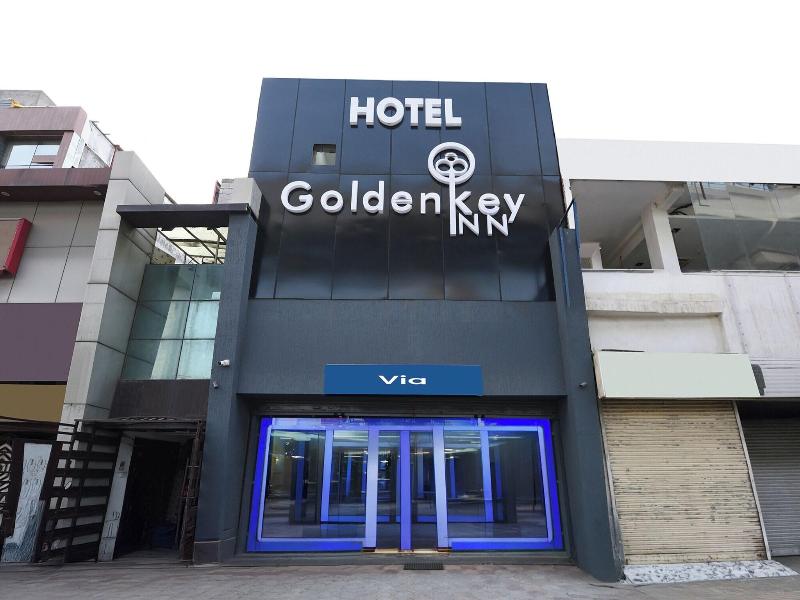 Fabhotel Golden Key Inn image