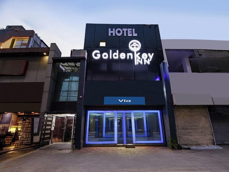Fabhotel Golden Key Inn image