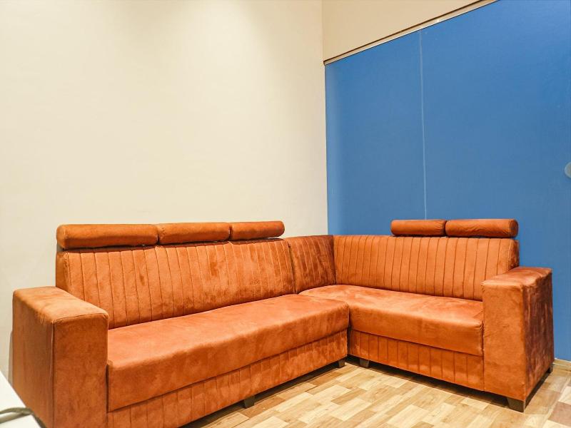 Fabhotel Royal Palace Inn image