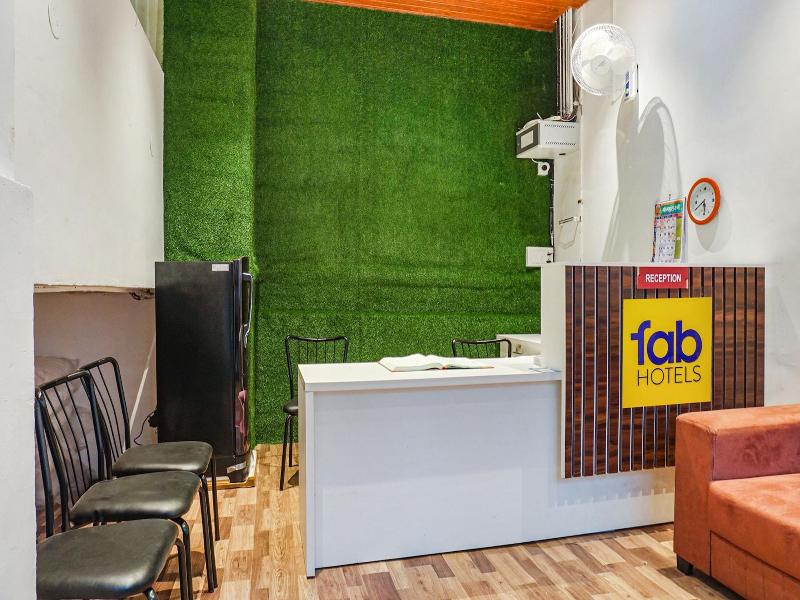 Fabhotel Royal Palace Inn image