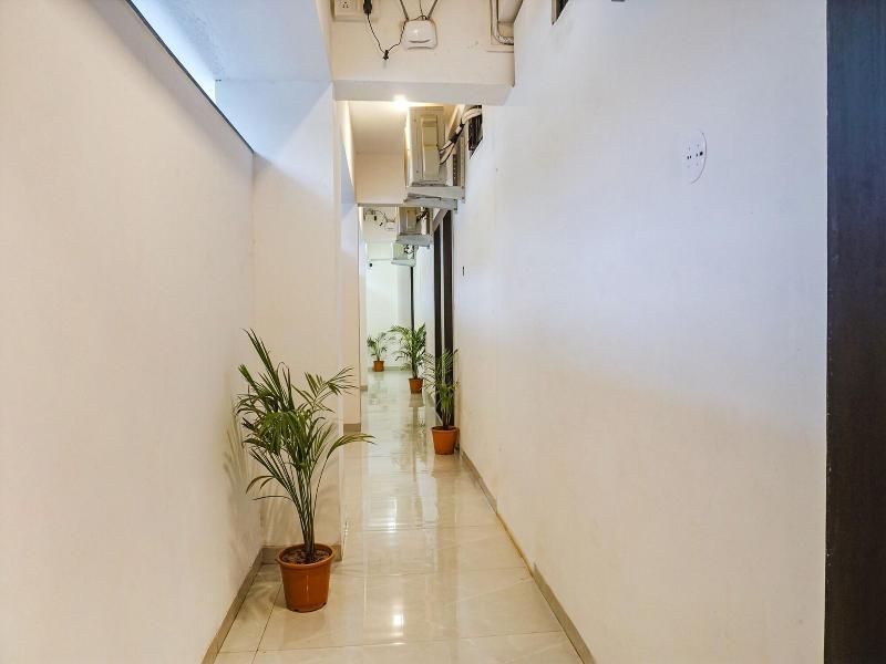 Fabhotel Royal Palace Inn image