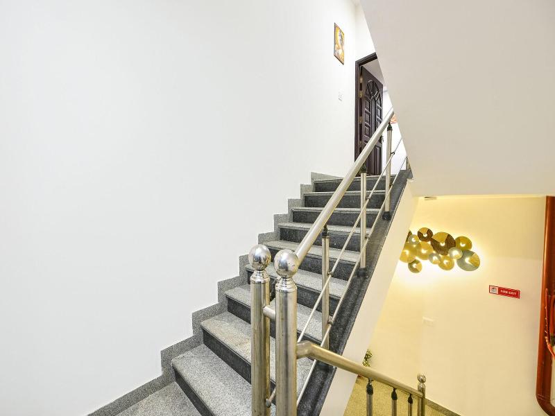 Fabhotel Silver Stone image