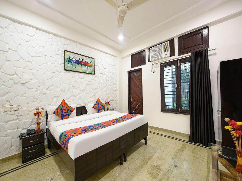 Fabhotel Silver Stone image