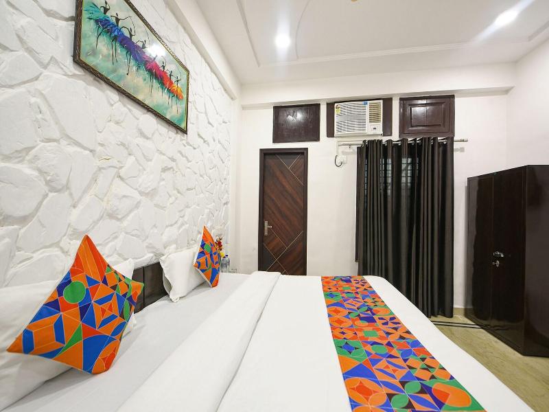 Fabhotel Silver Stone image