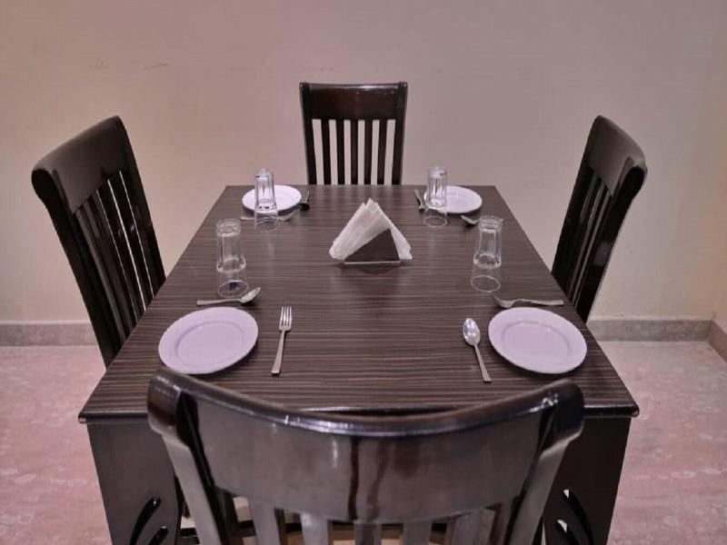 Grand Hridey 1 Minute From Railway Station - Amr