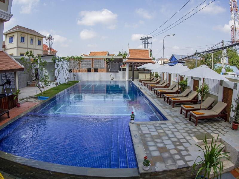 Kampong Thom Palace Hotel