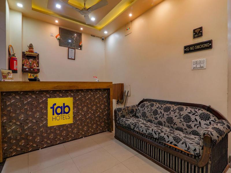 Fabhotel Shree Galaxy — view