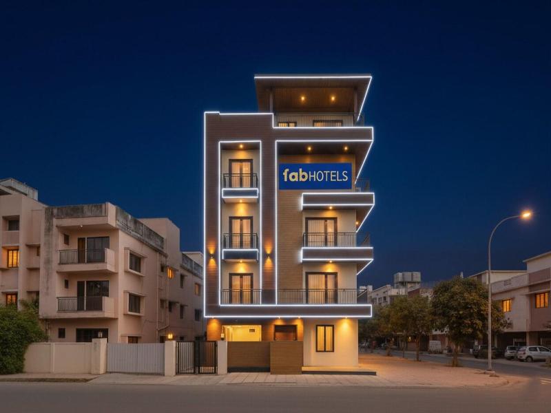 Fabhotel F9 Sector 19 image