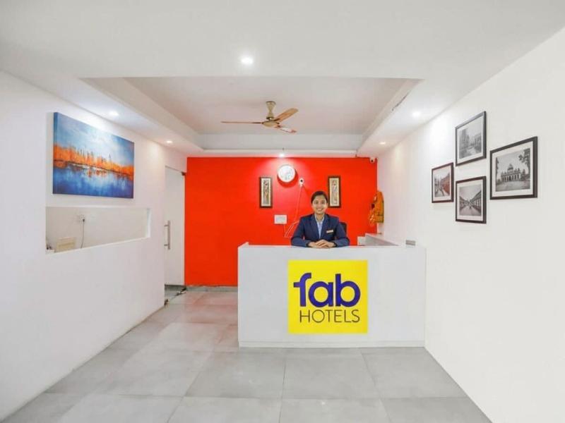 Fabhotel F9 Sector 19 image