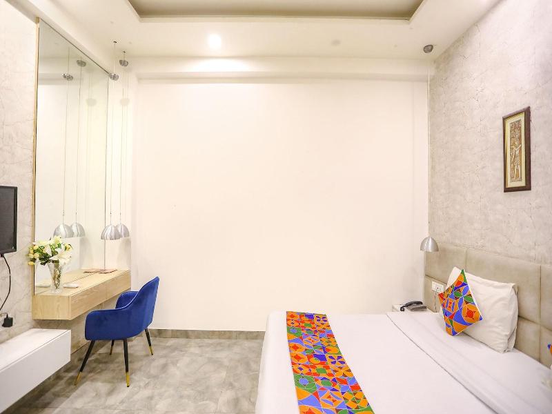 Fabhotel F9 Sector 19 image