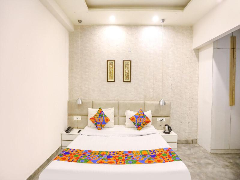 Fabhotel F9 Sector 19 image