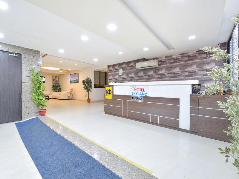 Fabhotel Skyland image