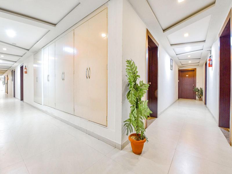 Fabhotel Skyland image