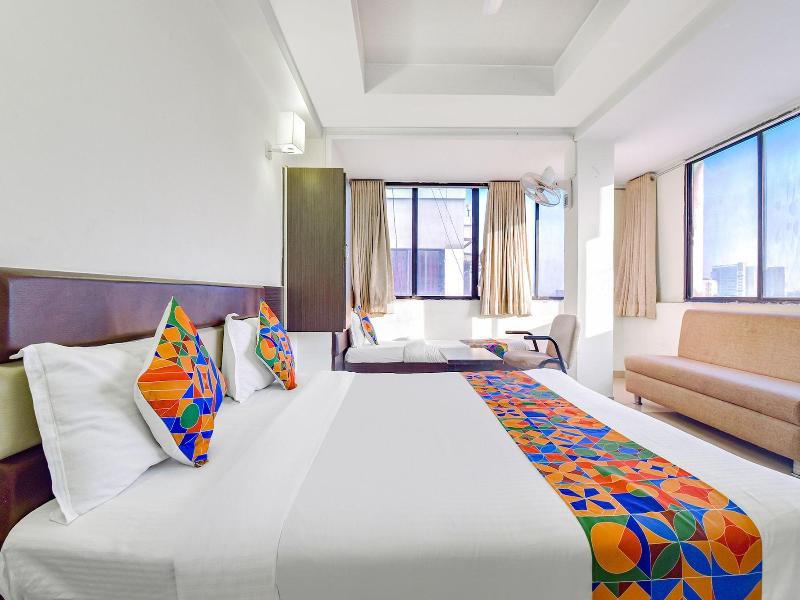 Fabhotel Skyland image