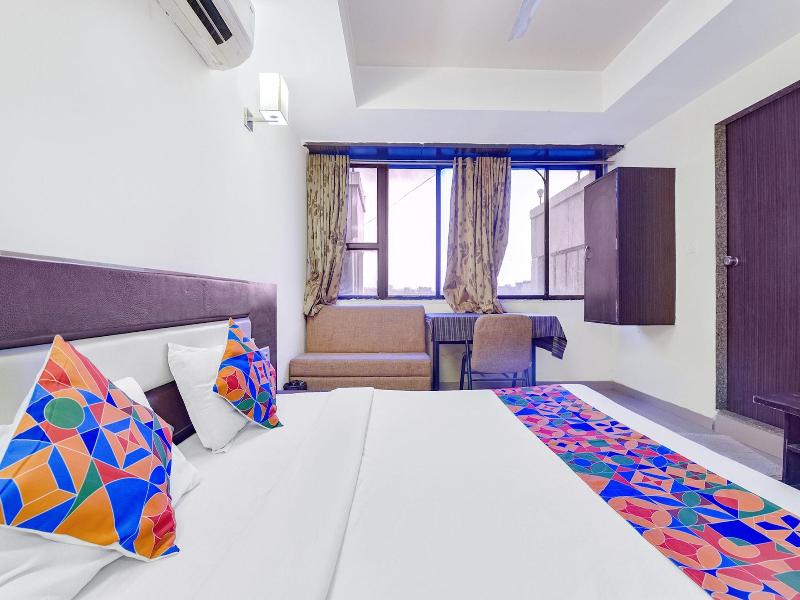 Fabhotel Skyland image