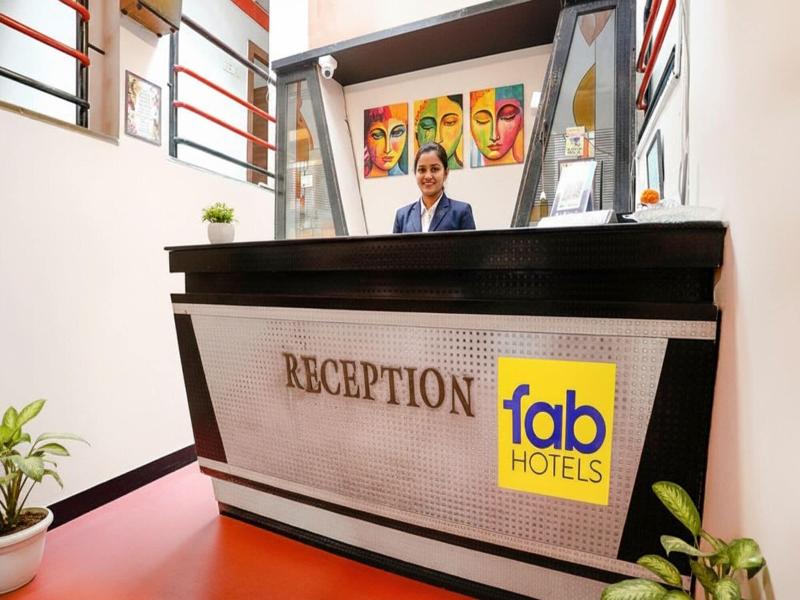 Fabhotel Saroj Inn image