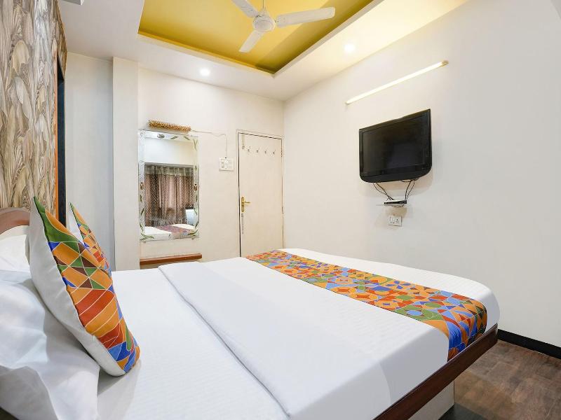 Fabhotel Saroj Inn image
