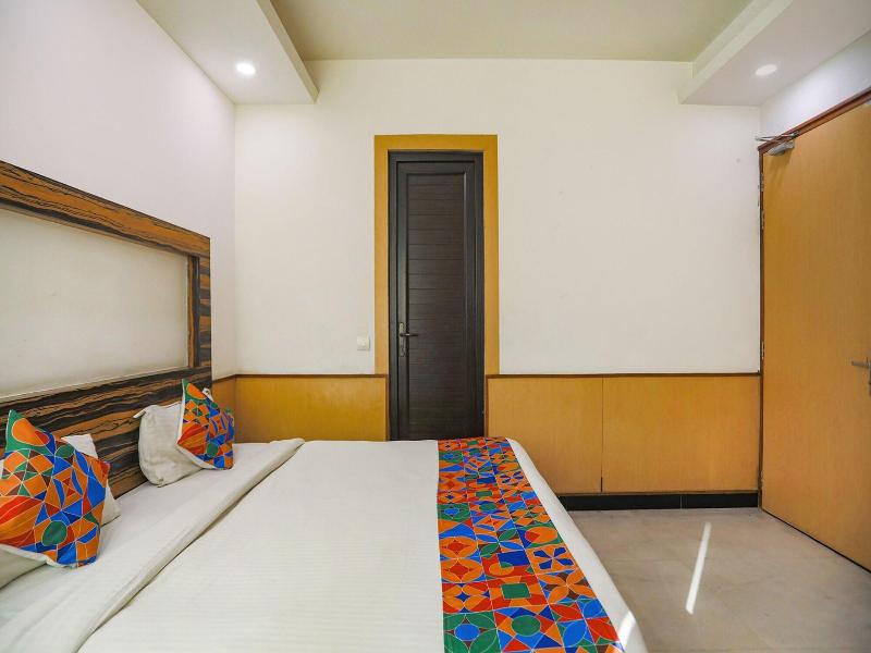 Fabhotel The Horizon image