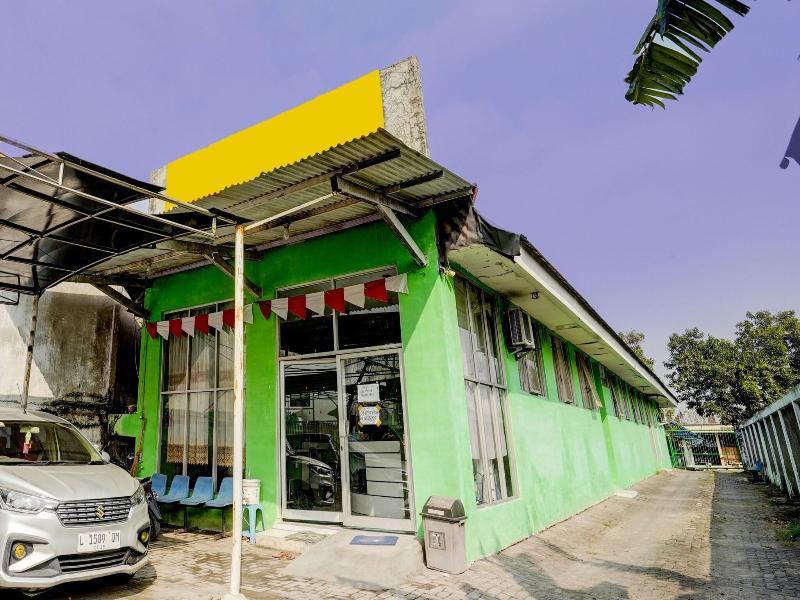 Hotel O Homestay Kedamean image