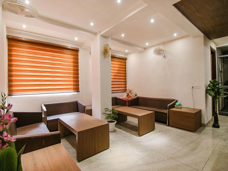 Fabhotel Moro Rohini Sector 4 image