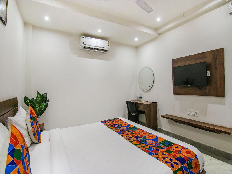 Fabhotel Moro Rohini Sector 4 image