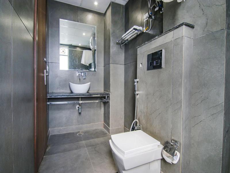 Fabhotel Moro Rohini Sector 4 image