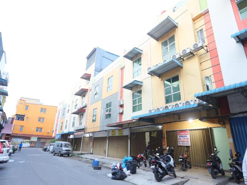 Hotel O Penginapan Pelangi image