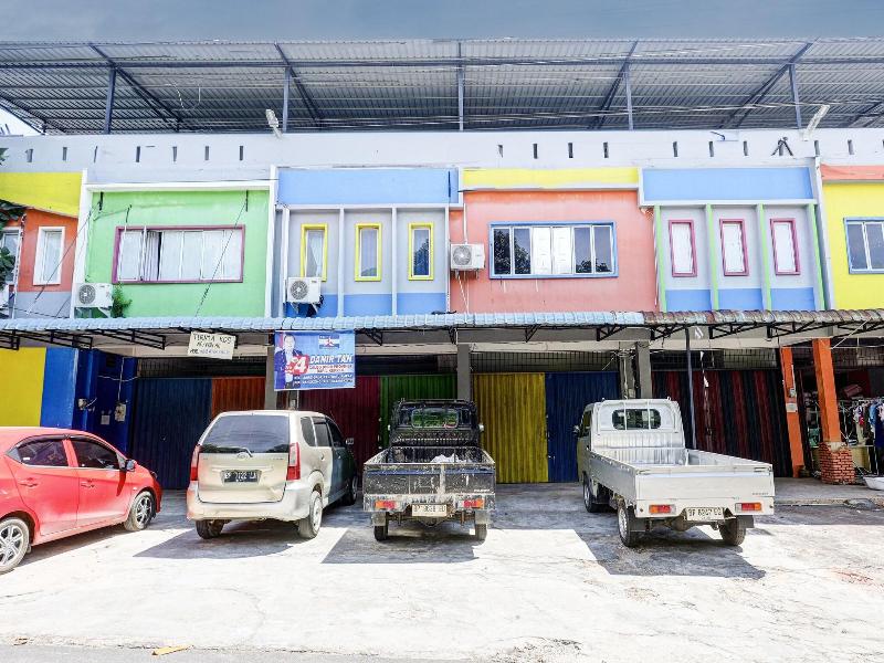 Hotel O Penginapan Pelangi image