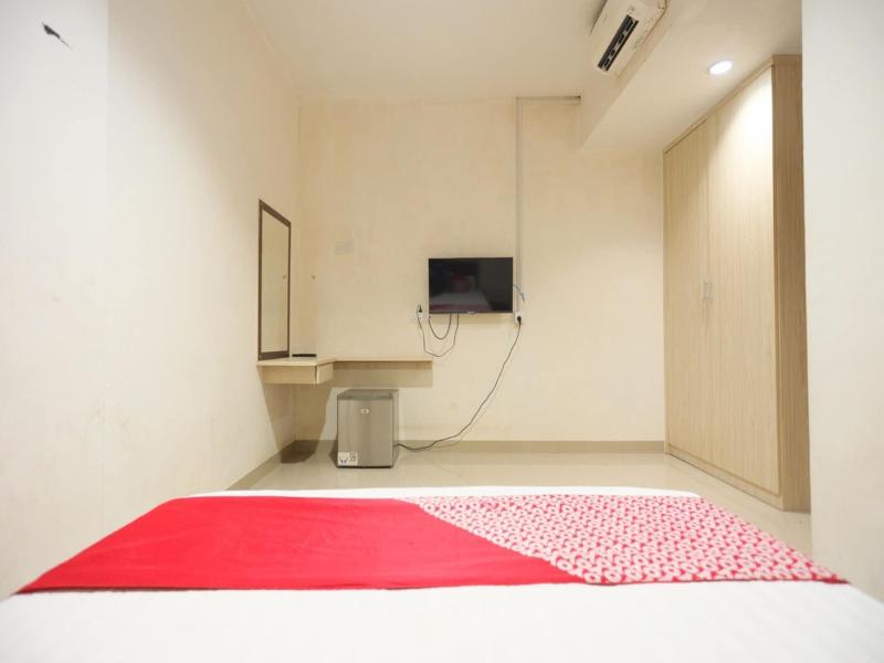 Hotel O Penginapan Pelangi image
