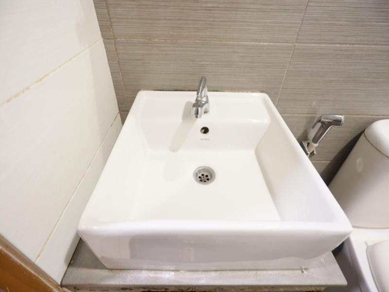 Hotel O Penginapan Pelangi image