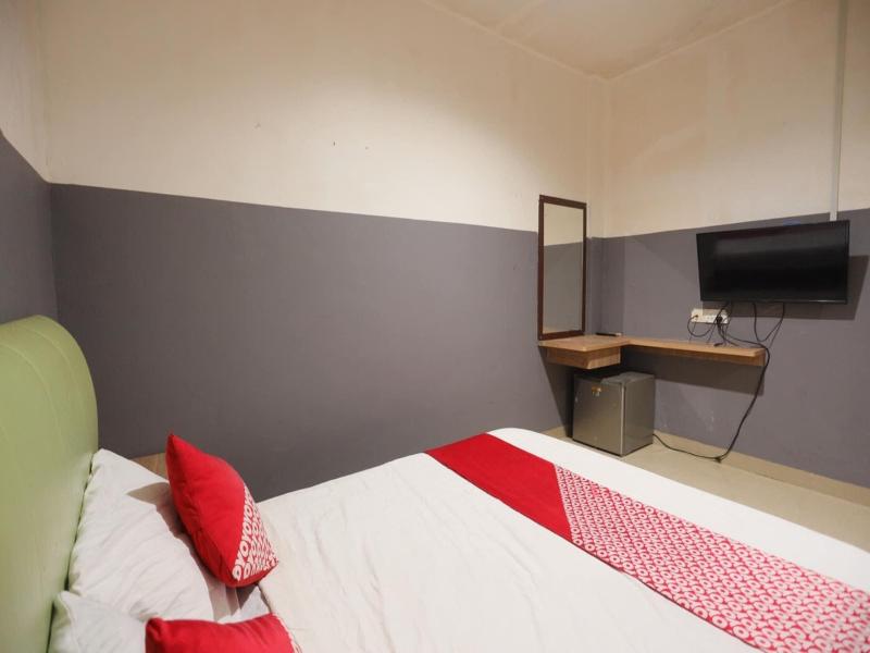 Hotel O Penginapan Pelangi image