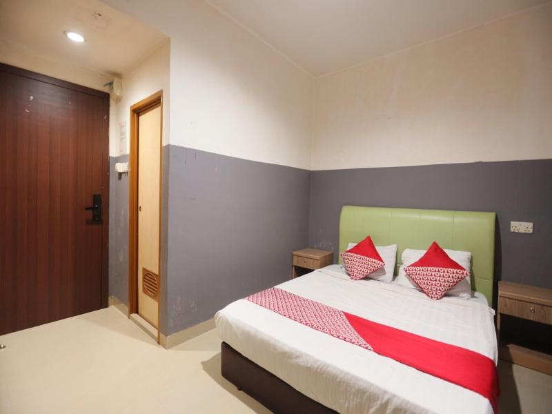 Hotel O Penginapan Pelangi image