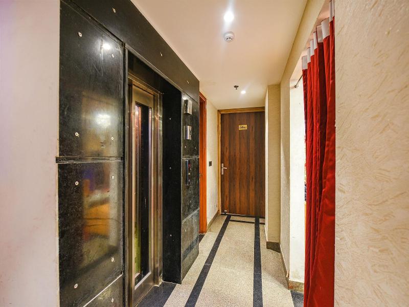 Fabhotel Prime Blest Park image