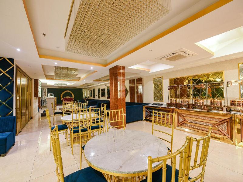 Fabhotel Prime Blest Park image