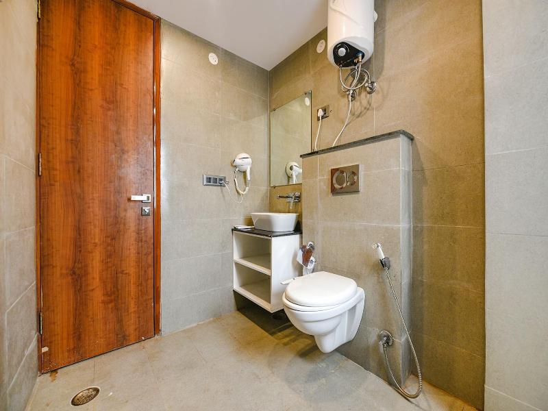 Fabhotel Prime Blest Park image