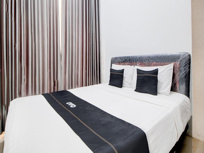 Capital O 94314 Sunny Co Living image