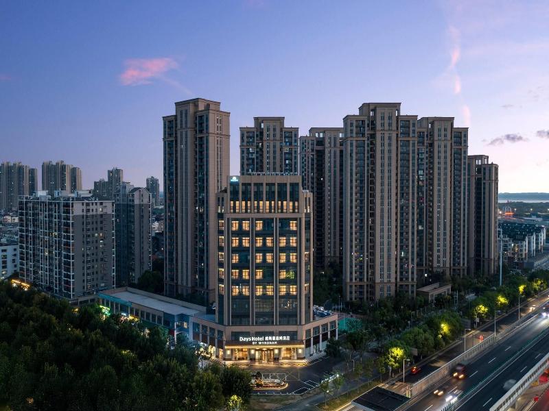 Days Hotel By Wyndham Jingzhou Jinlong