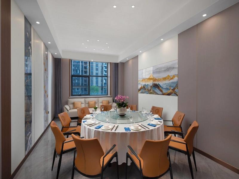 Days Hotel By Wyndham Jingzhou Jinlong