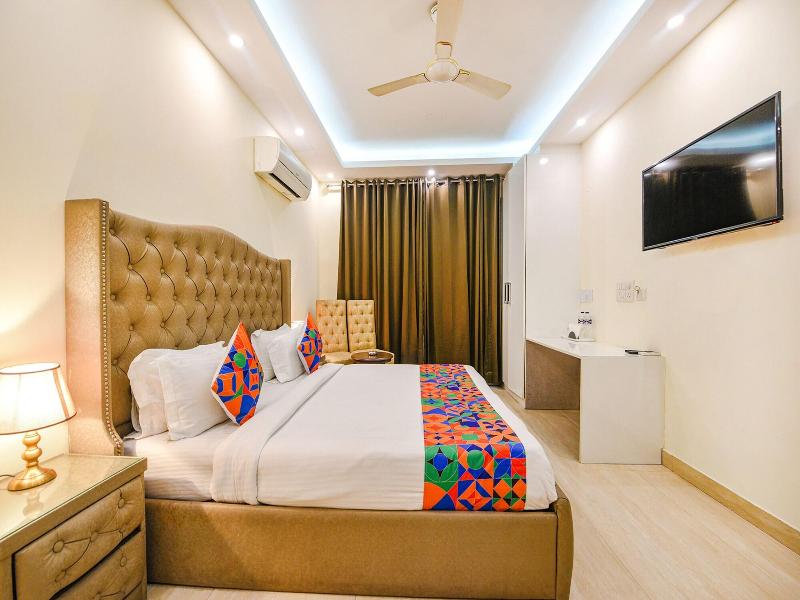 Fabhotel Ak Villa image
