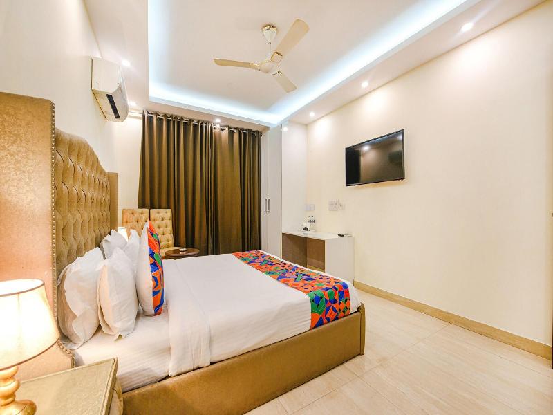 Fabhotel Ak Villa image