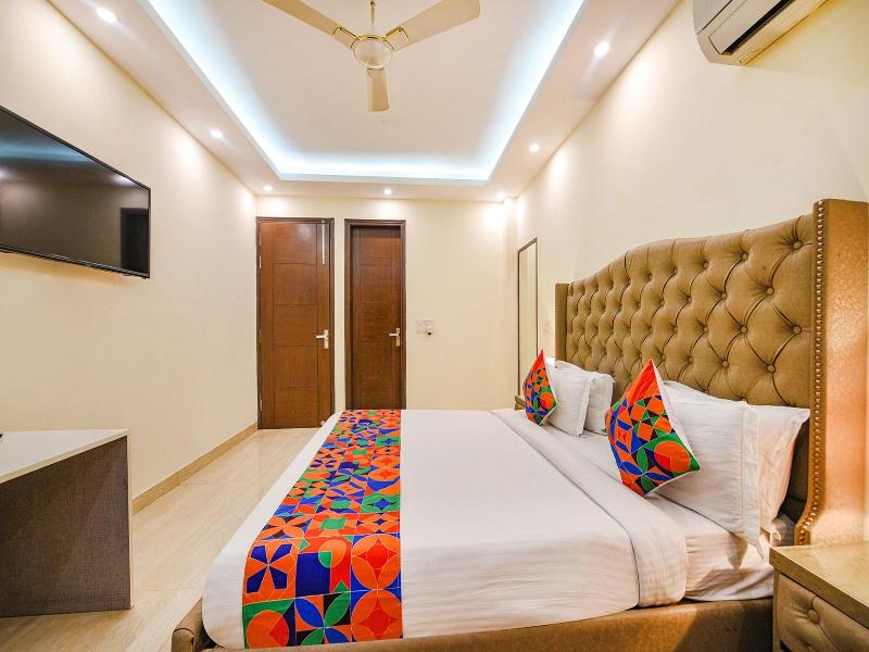 Fabhotel Ak Villa image