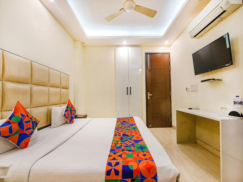 Fabhotel Ak Villa image