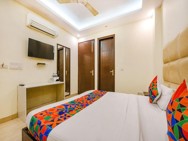 Fabhotel Ak Villa image