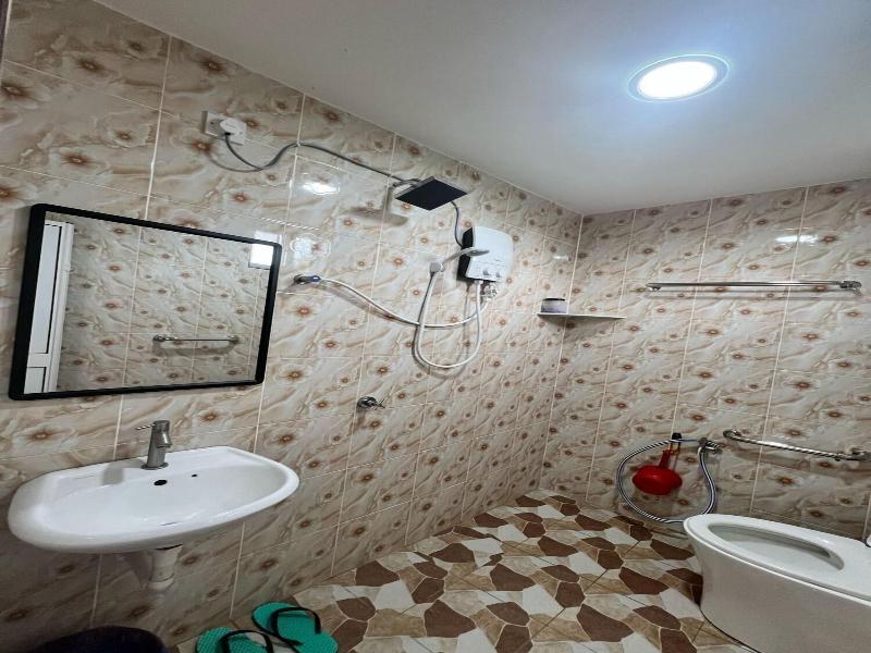 Capital O 91117 Noor Room Stay image