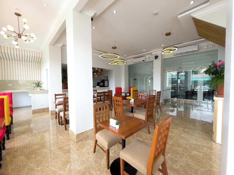 B Hotels Angeles City image