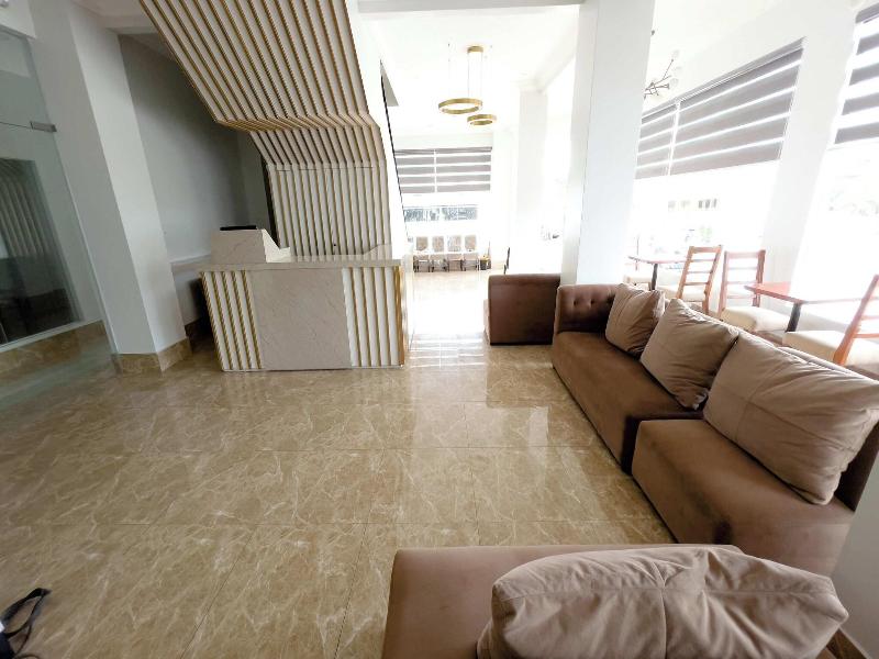 B Hotels Angeles City image