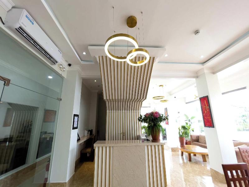 B Hotels Angeles City image